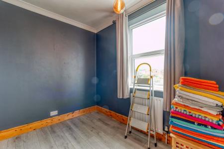 3 bedroom Semi-detached house for sale in Doncaster Road, Costhorpe, S81