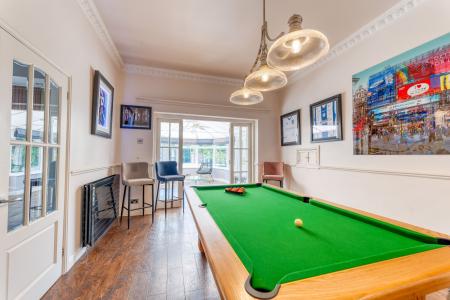 5 bedroom Detached bungalow for sale in Goose Lane, Wickersley, S66