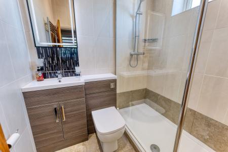 5 bedroom Detached bungalow for sale in Goose Lane, Wickersley, S66
