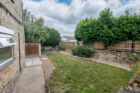 2 bedroom Semi-detached house for sale in Tylden Road, Rhodesia, S80