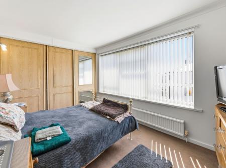 4 bedroom Flat for sale in Gateford Road, Worksop, S81
