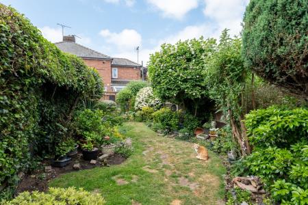 4 bedroom Flat for sale in Gateford Road, Worksop, S81