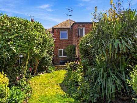 4 bedroom Flat for sale in Gateford Road, Worksop, S81