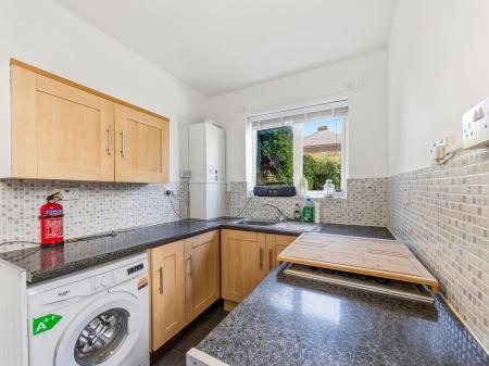 4 bedroom Flat for sale in Gateford Road, Worksop, S81