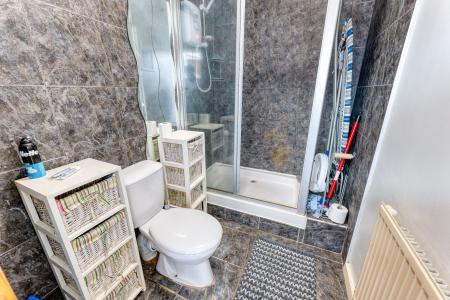 4 bedroom Flat for sale in Gateford Road, Worksop, S81