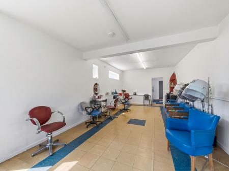 4 bedroom Flat for sale in Gateford Road, Worksop, S81