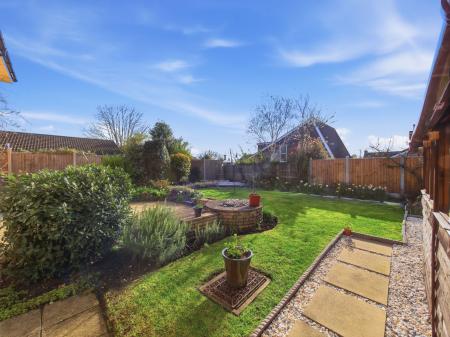 4 bedroom Detached house for sale in Oak Close, Worksop, S80