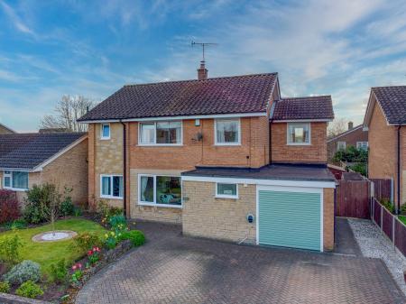 Oak Close, Worksop, S80