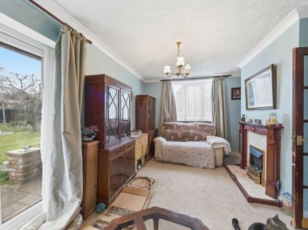 3 bedroom Semi-detached house for sale in Firbeck Crescent, Langold, S81