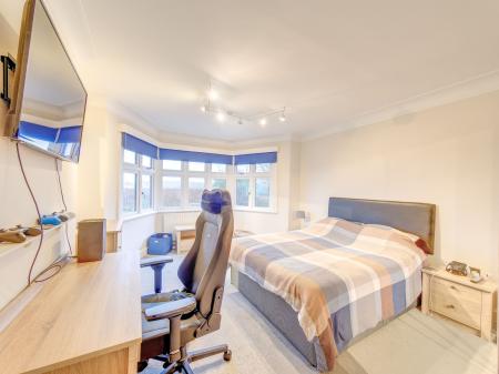 3 bedroom Detached house for sale in Sparken Hill, Worksop, S80