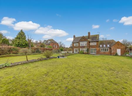 3 bedroom Detached house for sale in Sparken Hill, Worksop, S80