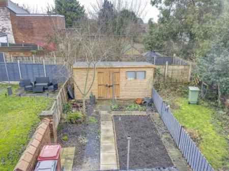 3 bedroom Terraced House for sale in Spring Hill, Whitwell, S80