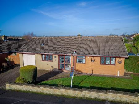 2 bedroom Detached bungalow for sale in Water Meadows, Worksop, S80