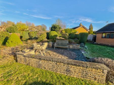 2 bedroom Detached bungalow for sale in Water Meadows, Worksop, S80