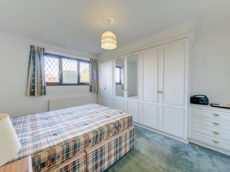 2 bedroom Detached bungalow for sale in Water Meadows, Worksop, S80