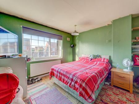 3 bedroom Semi-detached house for sale in Ramsden Crescent, Carlton-In-Lindrick, S81