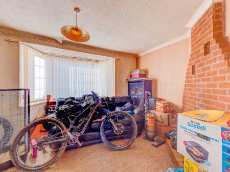 3 bedroom Semi-detached house for sale in Ramsden Crescent, Carlton-In-Lindrick, S81