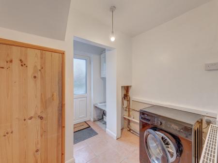 3 bedroom Terraced House for sale in Newbolt Road, Doncaster, DN4