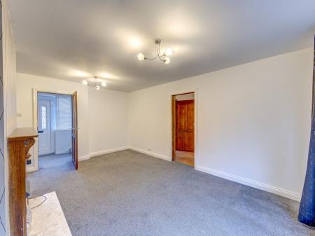 3 bedroom Terraced House for sale in Newbolt Road, Doncaster, DN4