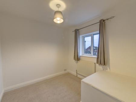3 bedroom Terraced House for sale in Newbolt Road, Doncaster, DN4