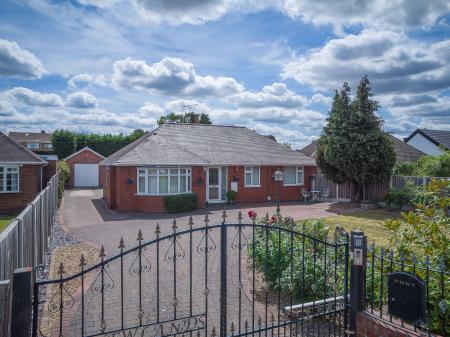Shireoaks Common, Shireoaks, S81