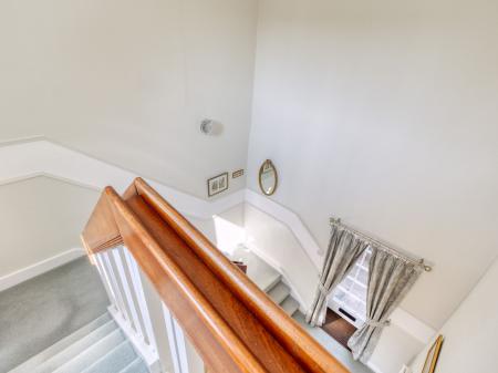 4 bedroom Detached house for sale in High Street, Whitwell, S80