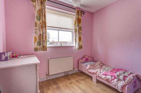 4 bedroom Detached house for sale in Chatsworth Road, Creswell, S80