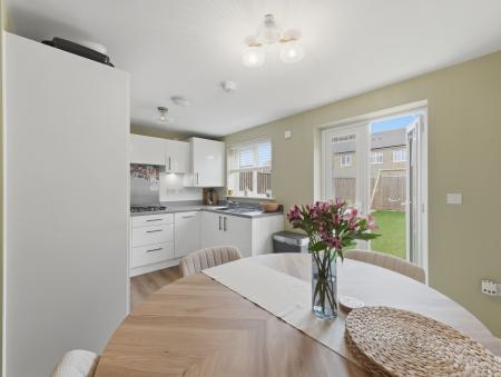 3 bedroom Semi-detached house for sale in Trusdale Avenue, Dinnington, S25