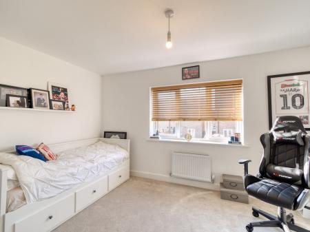 3 bedroom Semi-detached house for sale in Trusdale Avenue, Dinnington, S25