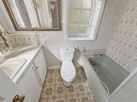 3 bedroom Semi-detached house for sale in Coleridge Road, Worksop, S81