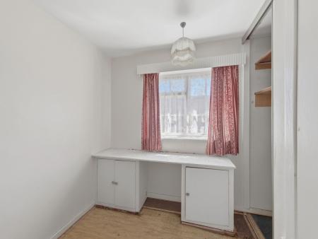 3 bedroom Semi-detached house for sale in Coleridge Road, Worksop, S81