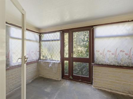 3 bedroom Semi-detached house for sale in Coleridge Road, Worksop, S81