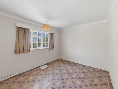 3 bedroom Semi-detached house for sale in Coleridge Road, Worksop, S81