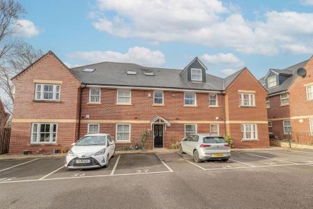 Grove Court, Worksop, S80