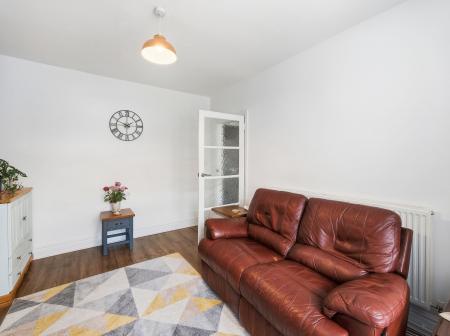 2 bedroom End of terrace house for sale in Duke Street, Whitwell, S80