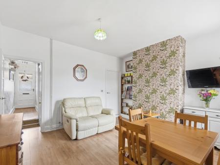 2 bedroom End of terrace house for sale in Duke Street, Whitwell, S80