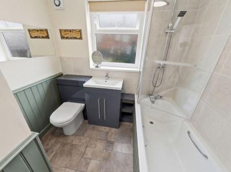 2 bedroom End of terrace house for sale in Duke Street, Whitwell, S80