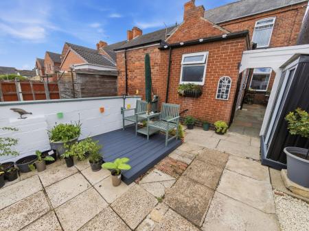 2 bedroom End of terrace house for sale in Duke Street, Whitwell, S80