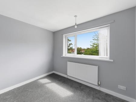 3 bedroom Semi-detached house for sale in Allsopp Drive, Worksop, S81