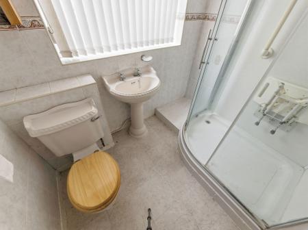 3 bedroom Detached bungalow for sale in Pine Tree Close, Worksop, S80
