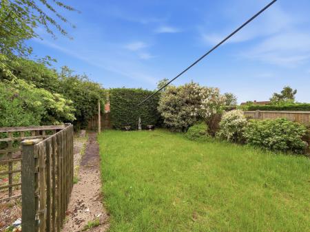 3 bedroom Semi-detached house for sale in Thackeray Close, Worksop, S81
