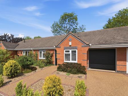 Oakwood Mews, Worksop, S80