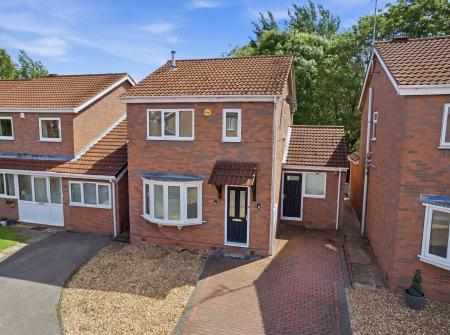 Pasture Close, Worksop, S80