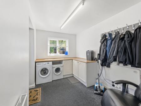 3 bedroom Detached house for sale in Pasture Close, Worksop, S80