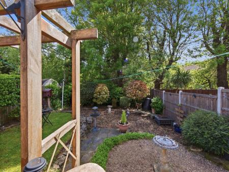3 bedroom Detached house for sale in Pasture Close, Worksop, S80