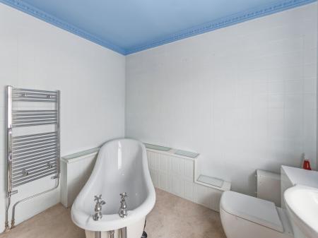 3 bedroom Semi-detached house for sale in Mary Street, Rhodesia, S80
