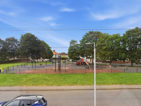 3 bedroom Semi-detached house for sale in Mary Street, Rhodesia, S80