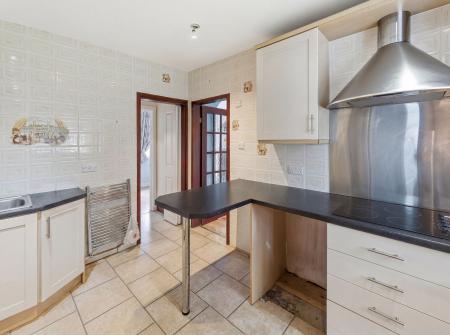 3 bedroom Semi-detached house for sale in Mary Street, Rhodesia, S80
