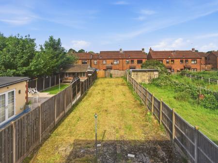 3 bedroom Semi-detached house for sale in Lincoln Street, Worksop, S80
