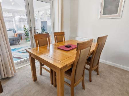 4 bedroom Detached house for sale in Lancaster Walk, Worksop, S81